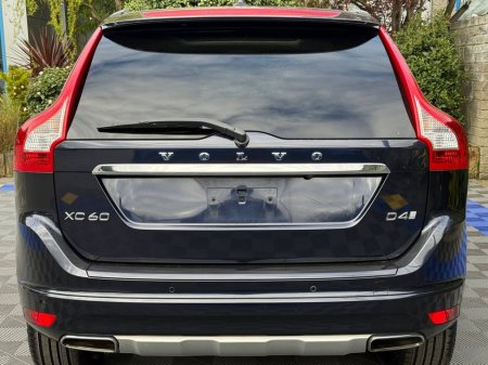 2016 Volvo XC60 - thumbnail 20