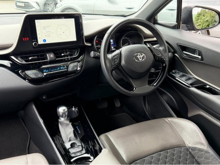 2023 Toyota C-HR HYBRID..#12 MONTH WARRANTY INCLUDED .. FINANCE AVAILABLE €22,750 thumbnail
