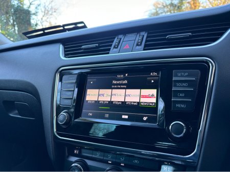 2016 Skoda Octavia 1.6 TDI STYLE 110BHP 5DR COMBI €10,950 thumbnail