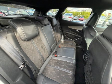 2020 Peugeot 3008 - thumbnail 30