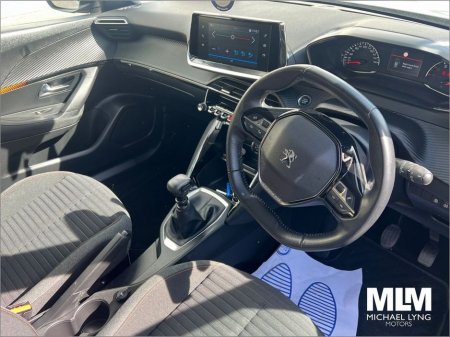 2021 Peugeot 2008 1.2 Puretech 100bhp Active €19,950 thumbnail