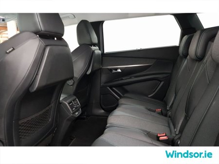 2022 Peugeot 5008 1.5 BlueHDi 130bhp Allure €37,995 thumbnail