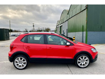 2015 Volkswagen Polo 1.2 TSI 5DR 90HP Comfortline + €11,299