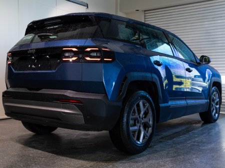2026 Jeep Compass - photo 4