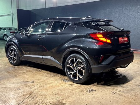 2020 Toyota C-HR 1.8 HYBRID AUTOMATIC - G PACKAGE - BROWN HALF LEATHER - FACTORY ALLOYS - CRUISE CONTROL - REVERSE CAMERA €22,950 thumbnail