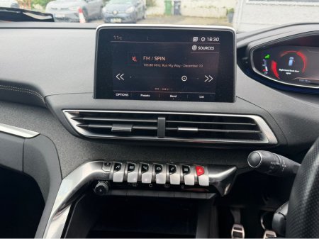 2017 Peugeot 3008 - thumbnail 15