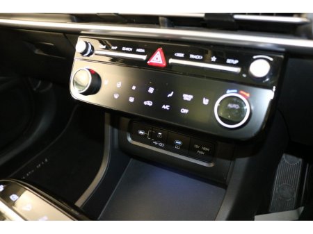 2025 Hyundai Tucson PHEV PLATINUM 1.6L PETROL AUTOMATIC SUV thumbnail