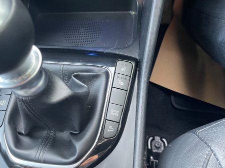 2021 Hyundai Tucson - thumbnail 16