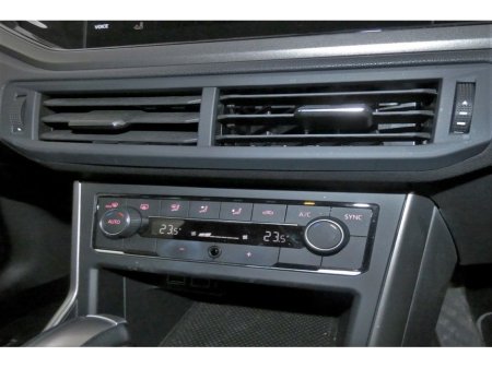 2018 Volkswagen Polo 1.0 TSI DSG COMFORTLINE *CARPLAY*ANDROID*REVERSE CAM* thumbnail