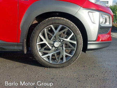 2020 Hyundai Kona 1.6 GDI Hybrid Executive €20,995 thumbnail