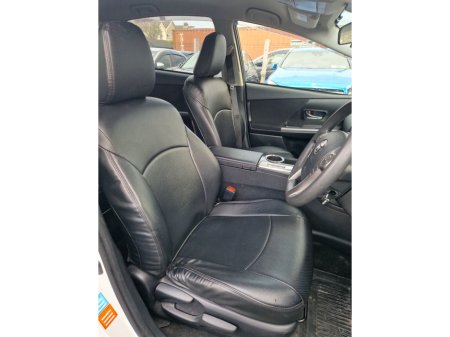 2019 Toyota Prius Alpha 7 seater self charging Hybrid €22,450 thumbnail