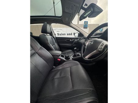 2017 Nissan Qashqai - thumbnail 15