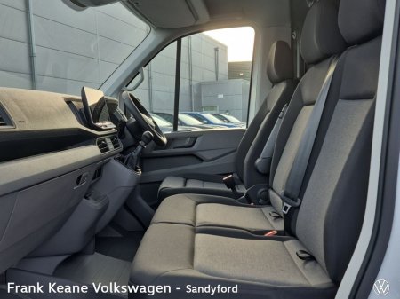 2025 Volkswagen Crafter HIGHLINE 30 MWB 140BHP M6F *DEMO MODEL* *HIGH ROOF* *APPLE CARPLAY/ANDROID AUTO* *REAR VIEW CAMERA* *FRONT AND REAR PARKING SENSORS* REAR INTEGRATED STEP* *AIR CONDITIONING* €33,330