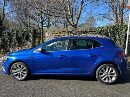 2017 Renault Megane - thumbnail 9