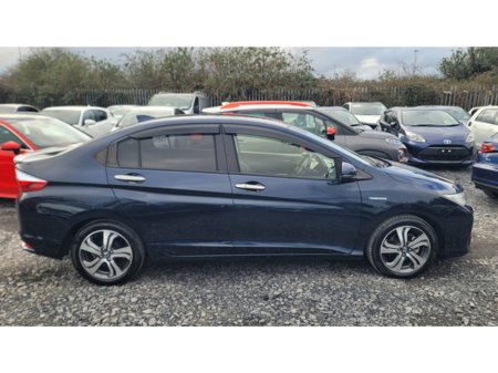 2017 Honda Grace - thumbnail 5