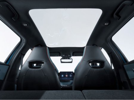 2026 BYD Dolphin - thumbnail 4