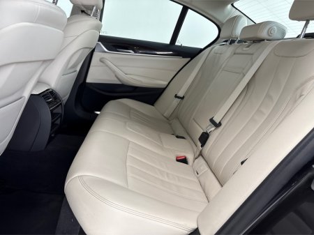 2019 BMW 5 Series - thumbnail 30