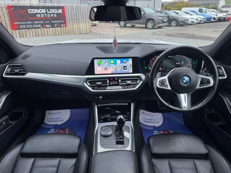 2021 BMW 3 Series - thumbnail 16