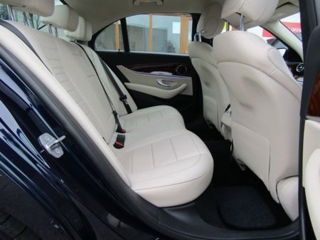 2017 Mercedes-Benz E Class E 220 d D Avantgarde 4DR Auto €15,950 thumbnail