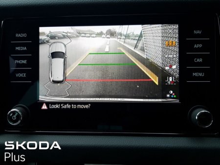 2024 Skoda Kodiaq 2.0 TDI 150HP DSG SportLine 7 Seat €53,950 thumbnail