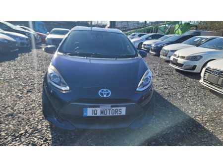 2019 Toyota Aqua - thumbnail 2