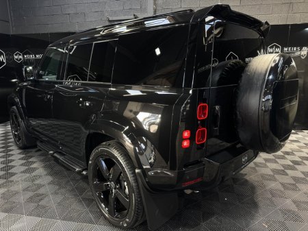 2021 Land Rover Defender - thumbnail 11