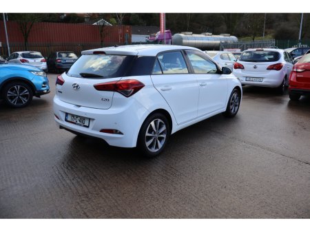 2017 Hyundai i20 ACTIVE DELUXE Only 74,000Km Exceptional! €12,995 thumbnail