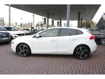 2016 Volvo V40 2.0D4 SPORT 5DR HATCHBACK AUTO HUGE SPEC  // 1 OWNER CAR // AS NEW CONDITION THROUGHOUT // BUY WITH CONFIDENCE AA AND SIMI APPROVED DEALER 2025 // FINANCE ARRANGED // €14,950 thumbnail
