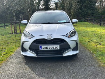 2021 Toyota Yaris - thumbnail 6