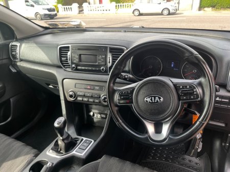 2016 Kia Sportage - thumbnail 6