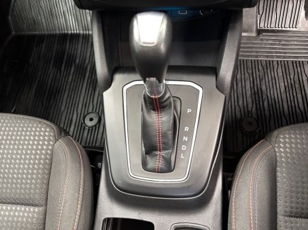 2025 Ford Focus - thumbnail 16