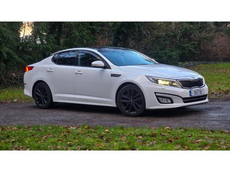 2015 Kia Optima - thumbnail 2