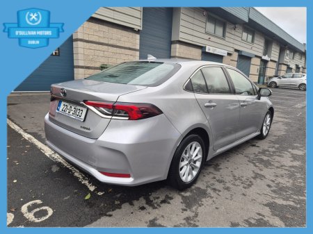 2022 Toyota Corolla LUNA 4DR AUTO HYBRID €20,500 thumbnail