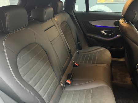 2021 Mercedes-Benz EQC - thumbnail 15