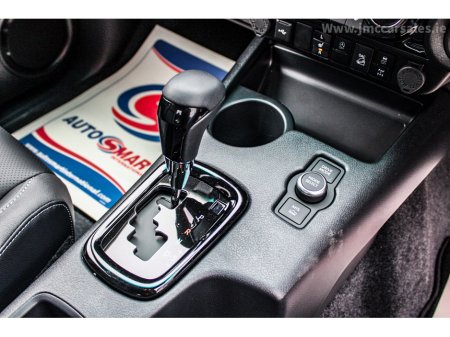 2026 Toyota Hilux - thumbnail 30