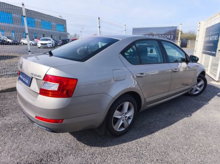 2015 Skoda Octavia - thumbnail 9