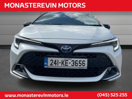 2024 Toyota Corolla HB LUNA SPORT €31,888