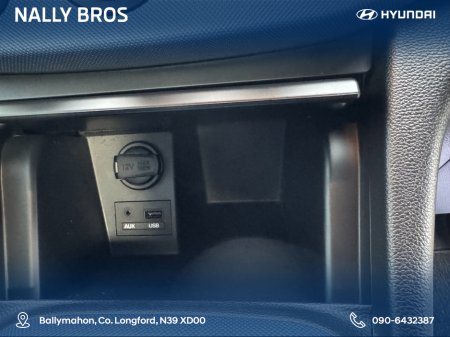 2017 Hyundai i10 DELUXE 4DR thumbnail