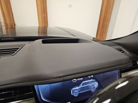 2025 Land Rover Range Rover - thumbnail 16