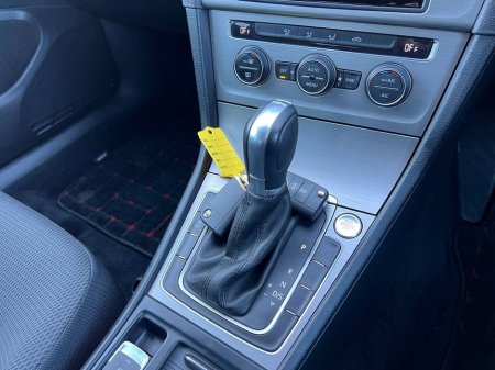 2015 Volkswagen Golf - thumbnail 11