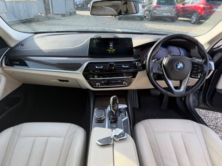 2017 BMW 5 Series - thumbnail 18