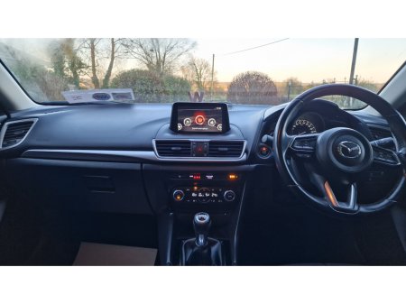 2017 Mazda Mazda3 - thumbnail 3