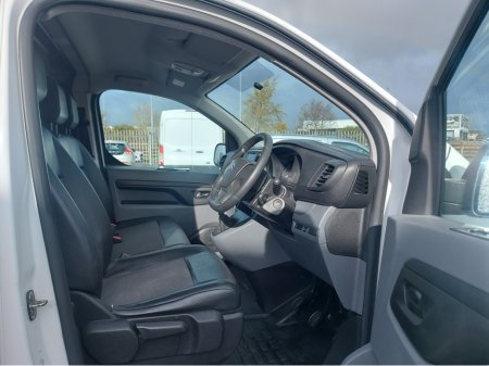 2022 Citroen Dispatch LX MWB 1.5 BLUEHDI 100 EUR6.3 €18,950 thumbnail