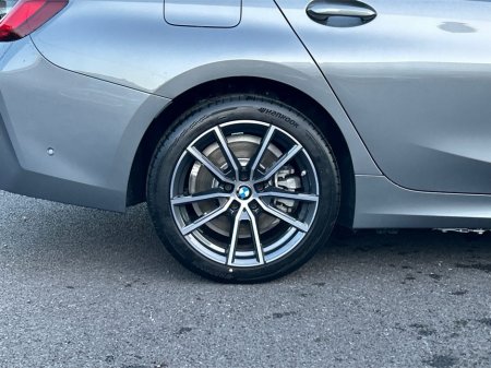 2026 BMW 3 Series 330e Sport thumbnail