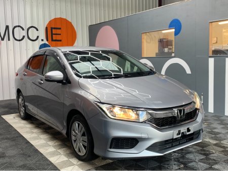 2019 Honda Grace 2019 HONDA GRACE 1.5 HYBRID AUTOMATIC / 46k KMs / Adaptive Cruise & Rear Sensors
