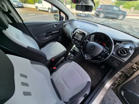 2016 Renault Captur - thumbnail 8