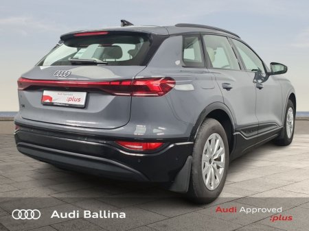 2025 Audi Q6 E-TRON PERFORMANCE ADVANCE With Upgraded Seats €63,400 thumbnail