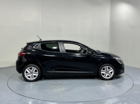 2022 Renault Clio Dynamique 1.0 Petrol €14,800 thumbnail
