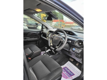 2020 Toyota Aqua - thumbnail 14