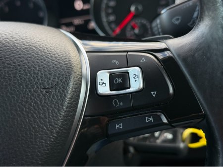 2013 Volkswagen Golf - thumbnail 20